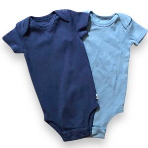Huggies Baby Boy Pack of 2 Short Sleeve Onesies size 6 months w/ snaps, LIKE NEW